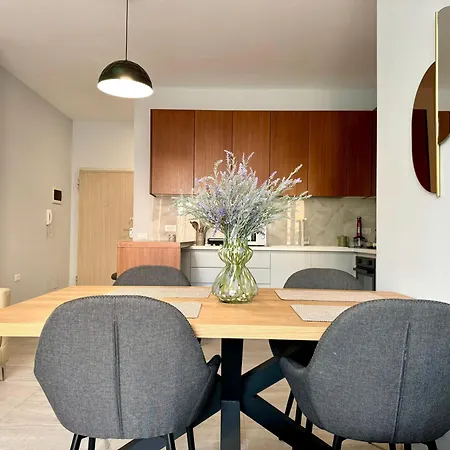 Circle's Comfy At Kika 2 Hotel Tirana